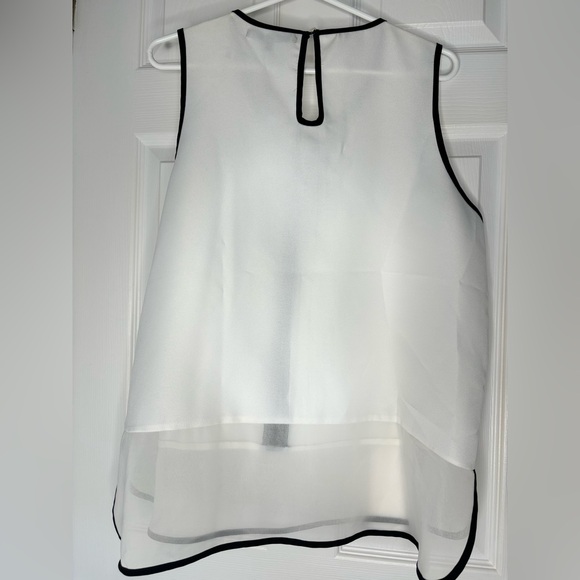 NESS NWT Sleeveless Beaded Blouse - Picture 3 of 5